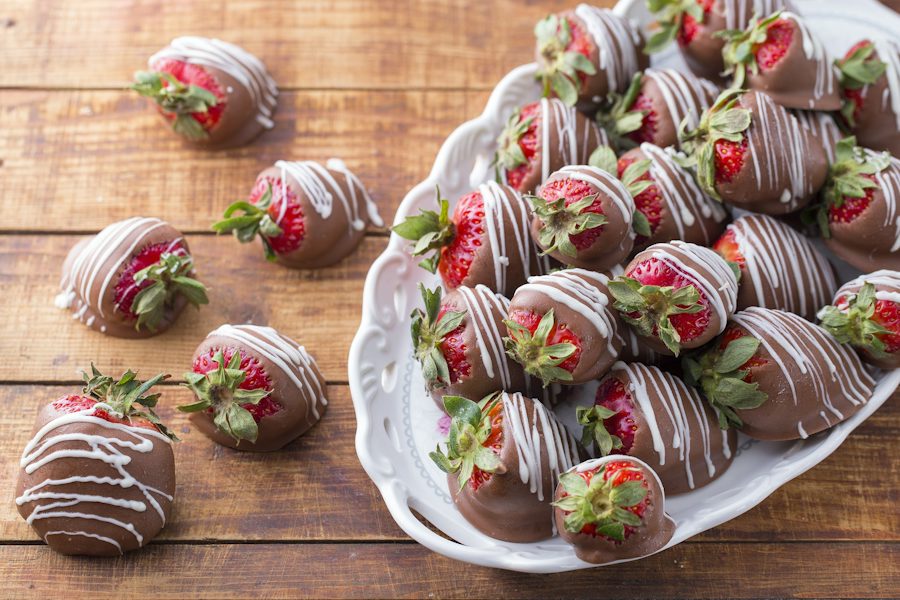 Chocolate Covered Strawberries for your Valentine